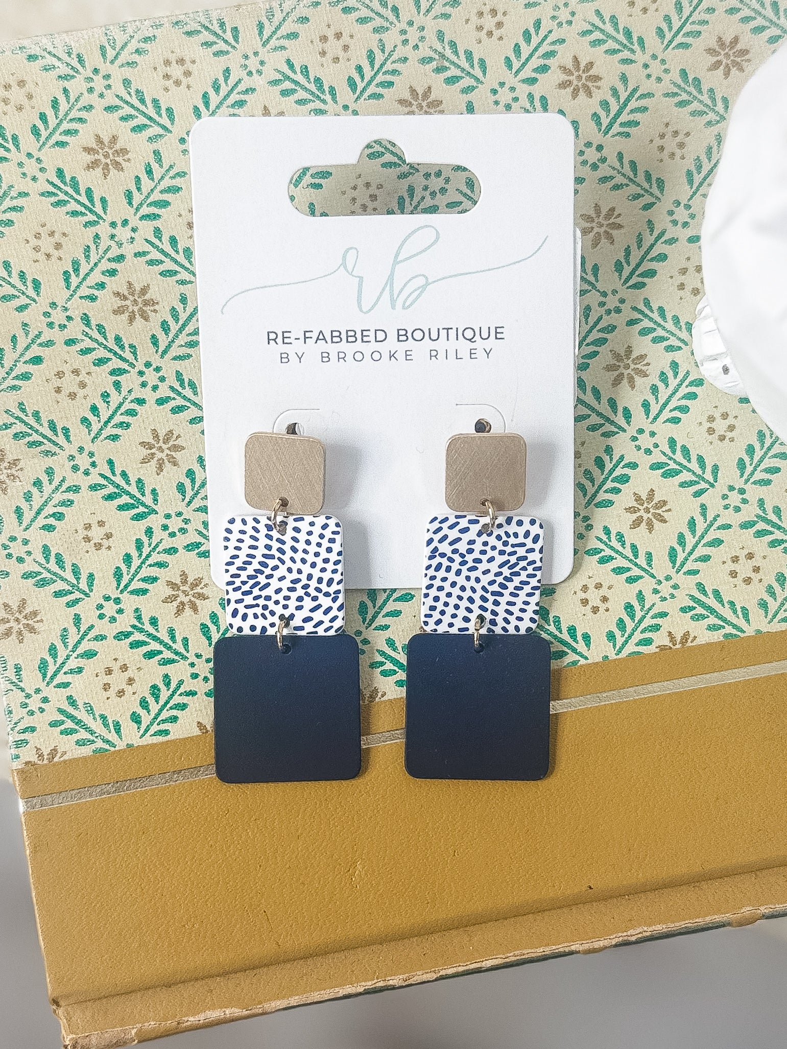 Geometric Glow Earrings - Navy