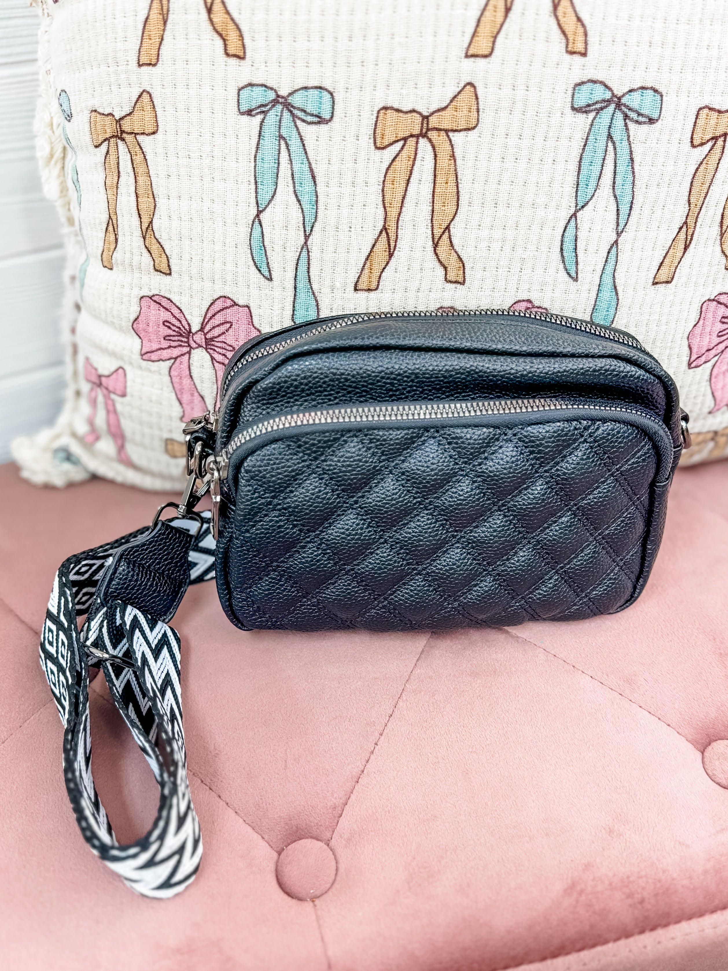 Quilted Crossbody Bag - Black