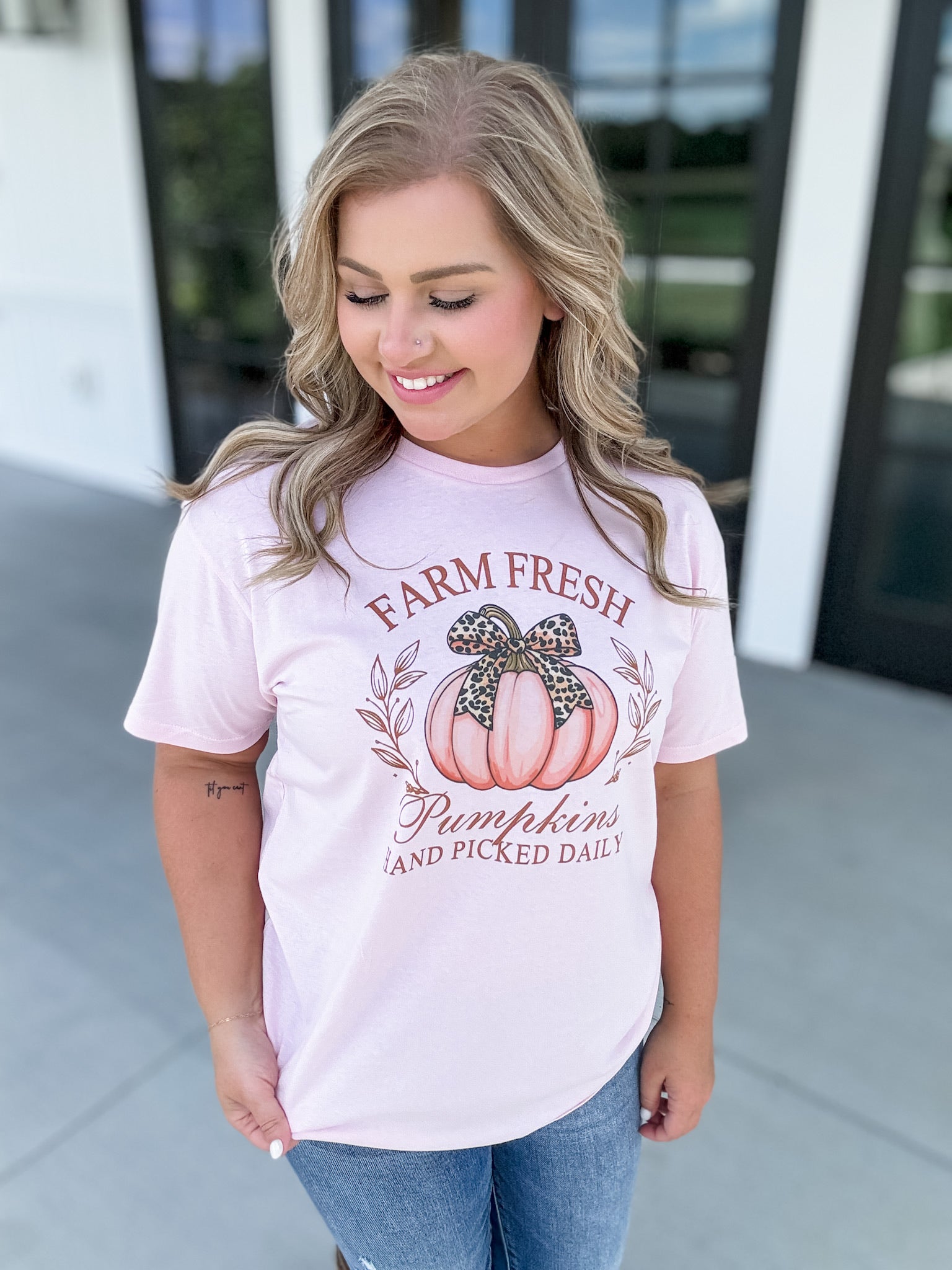 Farm Fresh Pumpkins Graphic Tee