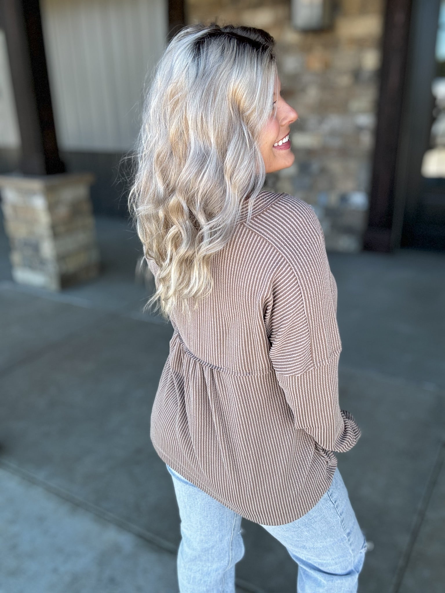 Mississippi Mystique Top - Mocha